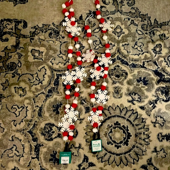 Two 72” Pom Pom snowflake garland - Picture 1 of 2